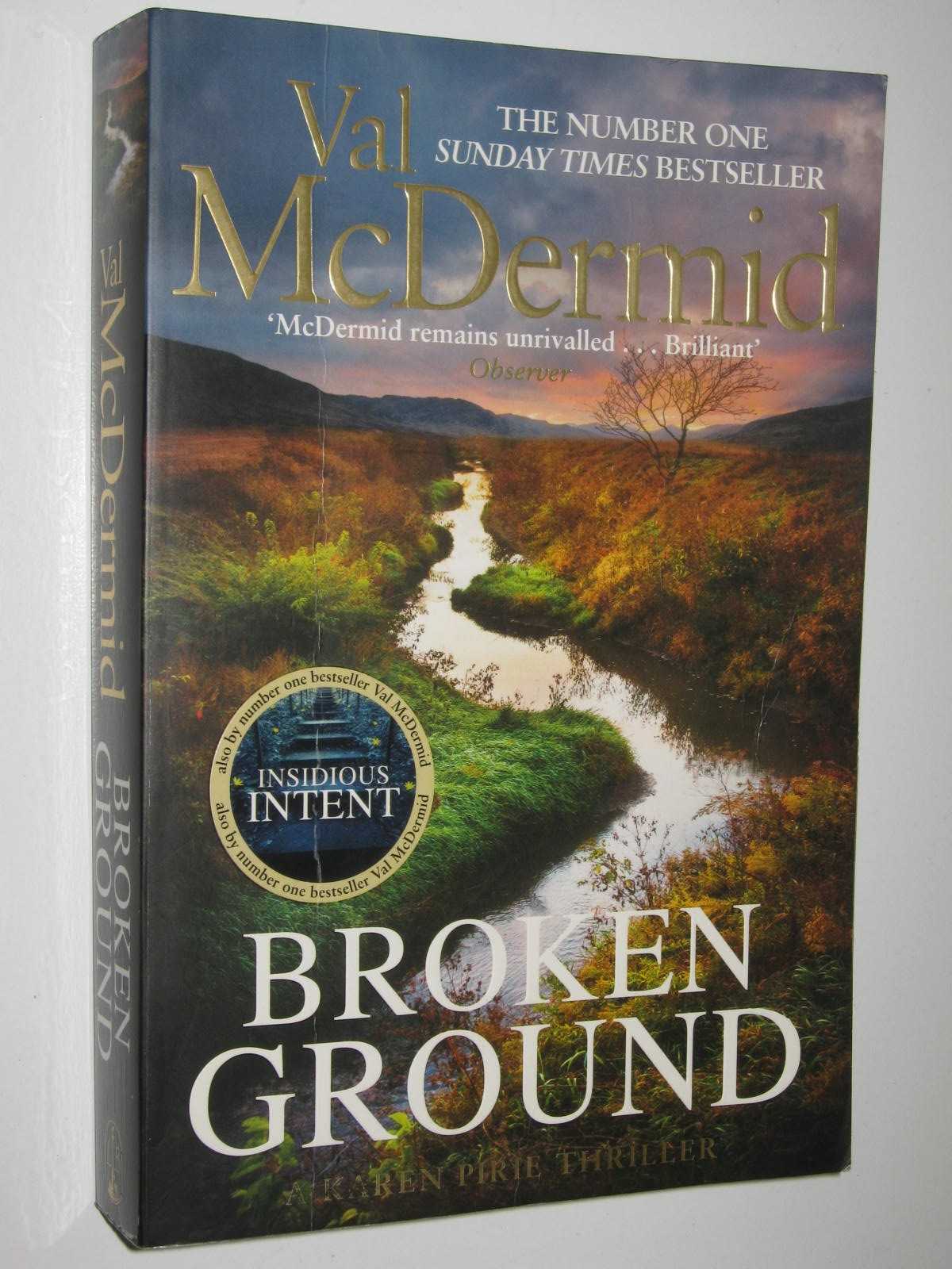 The Distant Echo Karen Pirie Series 1