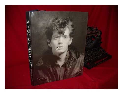 MAPPLETHORPE, ROBERT & SONTAG, SUSAN - Certain People : a Book of Portraits / Robert Mapplethorpe ; Preface by Susan Sontag