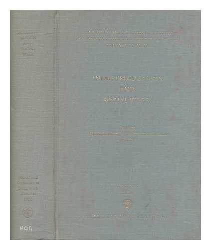 INTERNATIONAL CONFERENCE OF SOCIAL WORK (8TH : 1956 : MUNICH) - Industrialization and social work : proceedings of the eighth assembly of the international conference of social work