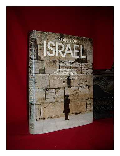 JACOBY, HILLA - The land of Israel / with 174 photographs in full colour by Hilla and Max Jacoby ; introduction by Heinrich Boll