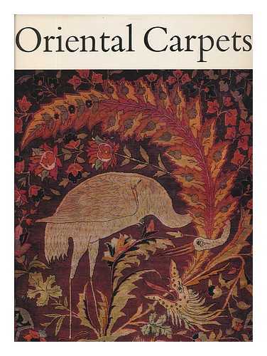 DE CALATCHI, ROBERT - Oriental Carpets