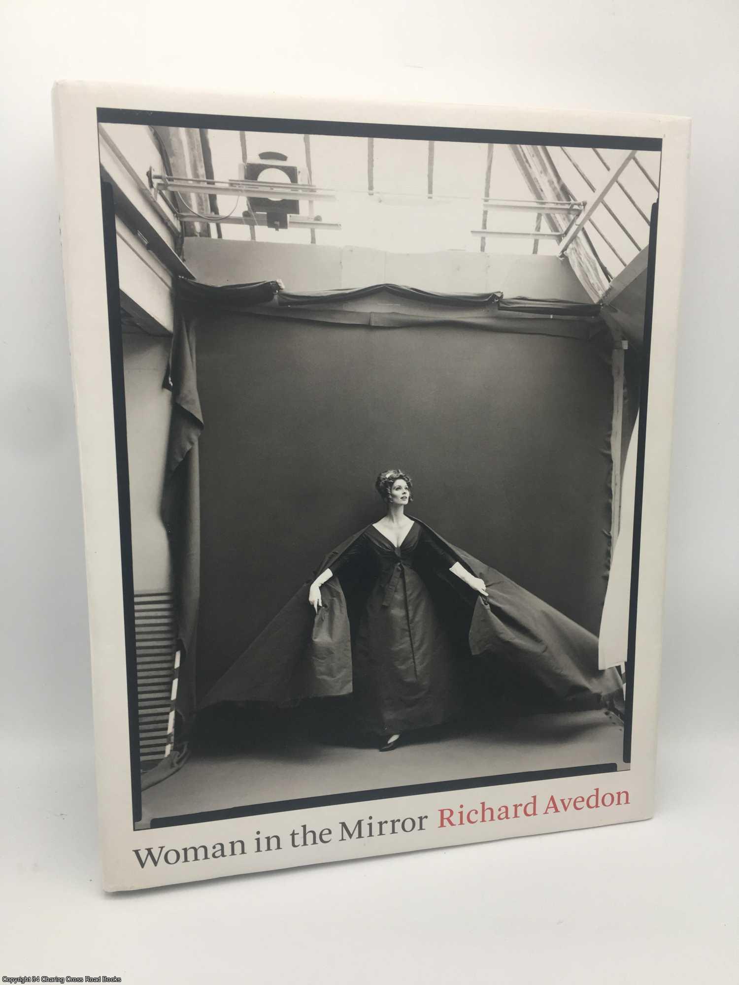 Avedon, Richard - Woman in the Mirror