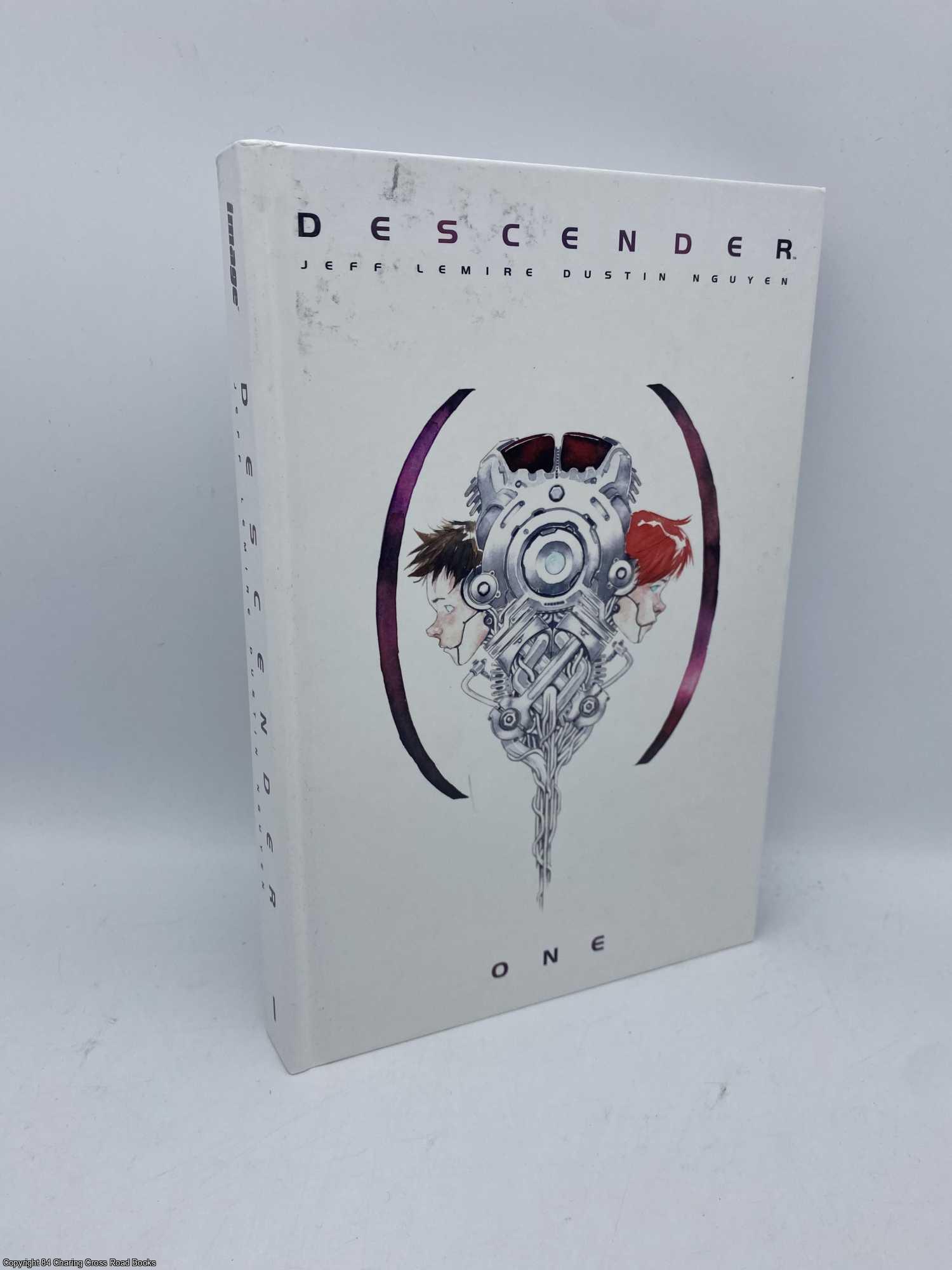 Lemire, Jeff - Descender The Deluxe Edition Volume 1