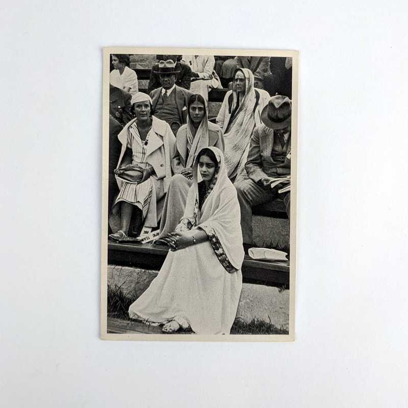 Cigaretten-Bilderdienst - Indian Spectators: Sammelwerk Nr. 14 Olympia 1936 - Band II Bild Nr. 151 Gruppe 61