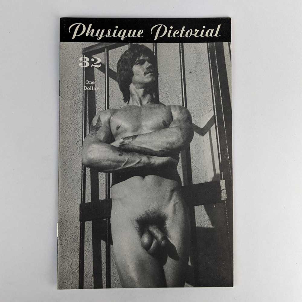 Bob Mizer - Physique Pictorial Volume 32, May 1979
