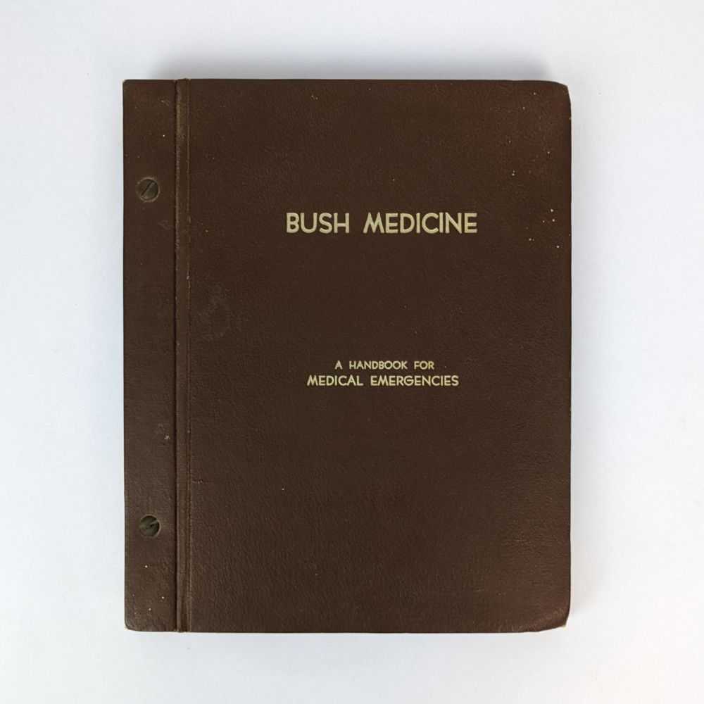 Victor H. Webster - Bush Medicine: A Practical Handbook for Managing Serious Illnesses and Accidents in the Outback