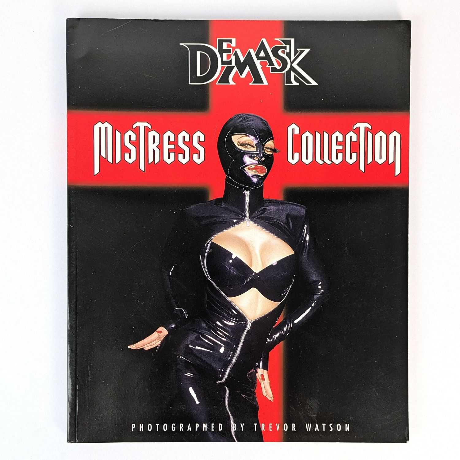 Steve English; Trevor Watson - DeMask Mistress Collection